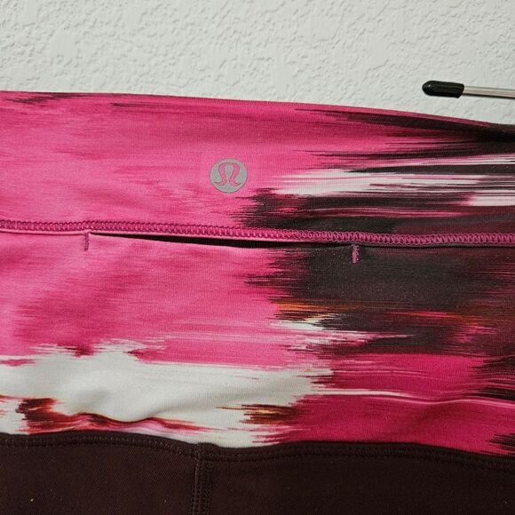 Lululemon Wunder Under High-Rise Crop leggings size 4 - Picture 5 of 8